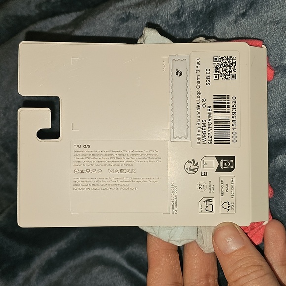 Lululemon Uplifting Scrunchie 3 Pack * Logo Charm! GLZP/VPOR/MIBR! - Picture 6 of 7